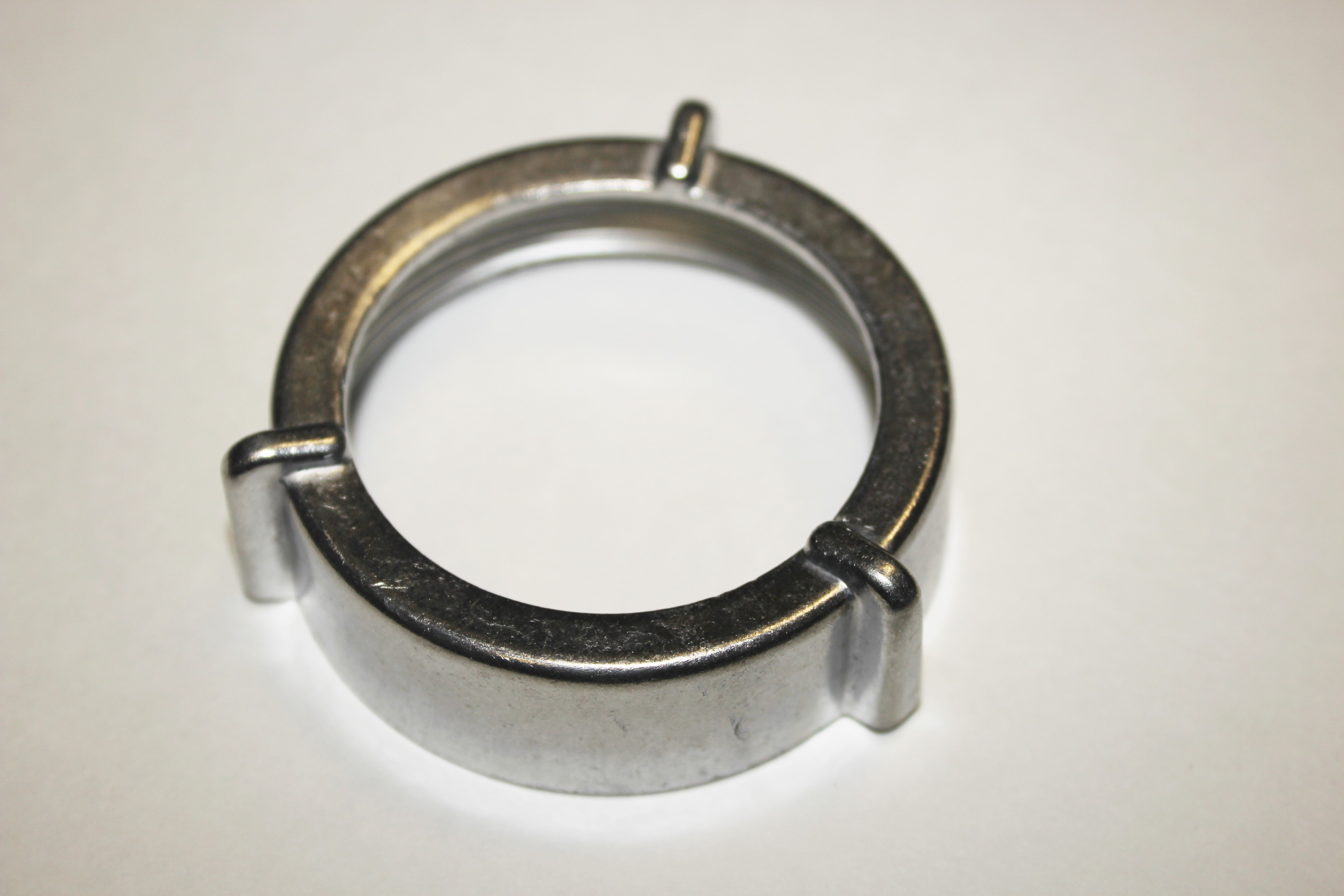 BS011 Гайка для мясорубки Bosch, Siemens 050366, MFW1501