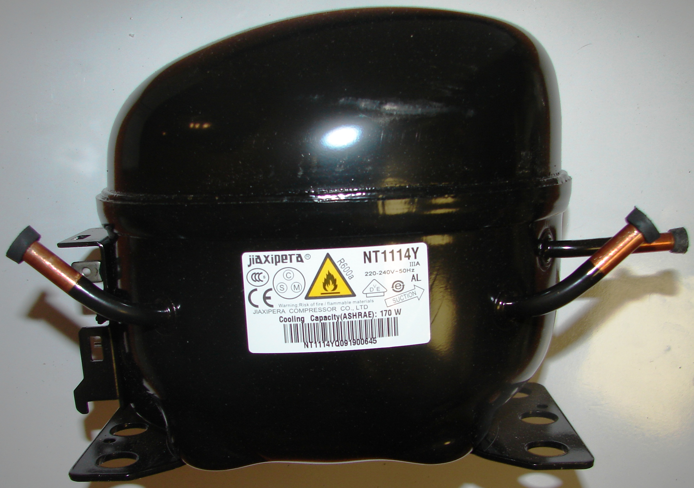 L299886 Компрессор в сборе Jiaxipera T1114Y, 168-170W, R600, поддон, битум,шнур, зам. T1114YB, 14476