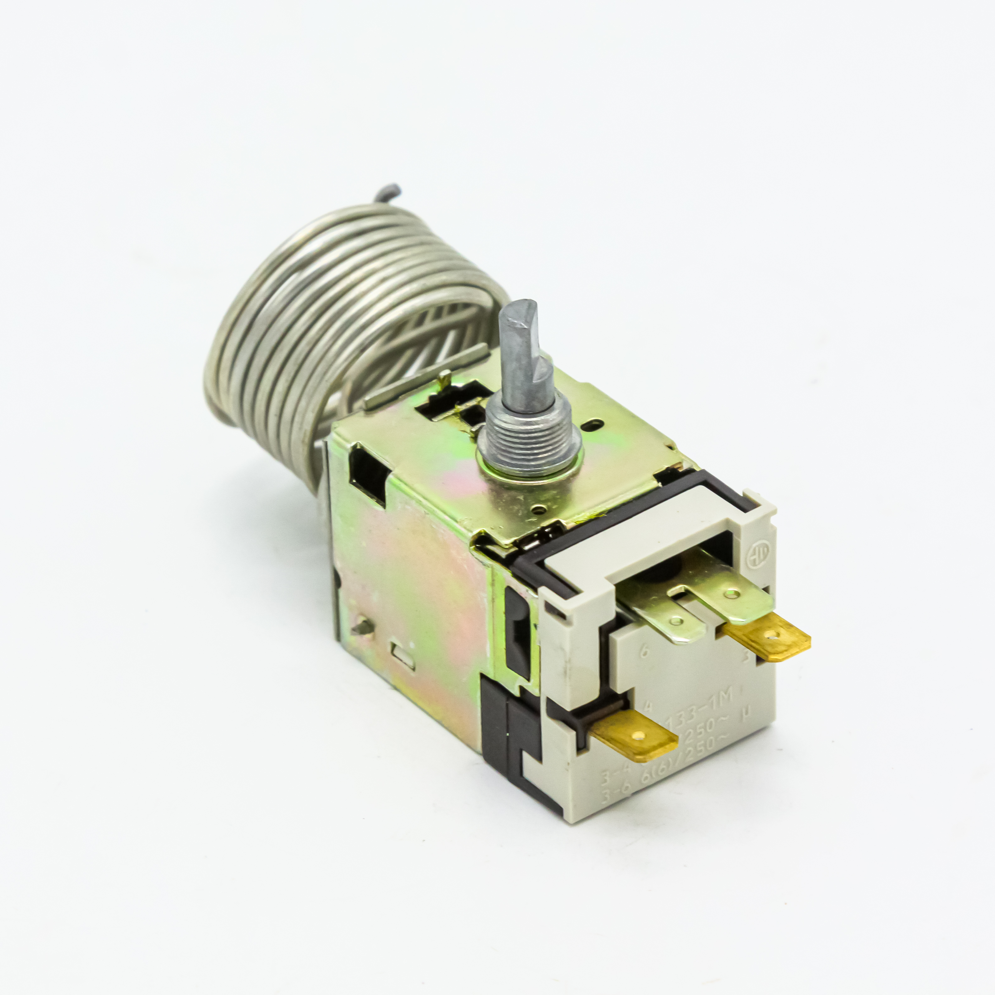 26290009 Термостат ТАМ-133, Т-133-1000мм (1) (-35С/-10С)