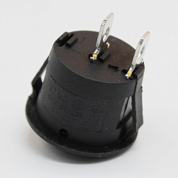 KN005 Кнопка 3A 220-240V
