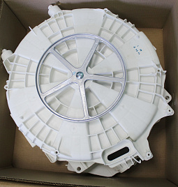 L118020 Бак в сборе со шкивом, без тэна, узкий 33см Indesit C00118020