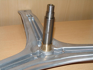 cod778 Крестовина барабана BOSCH, H117mm (для 00215117 или 00236611) !перед установкой сверить разме